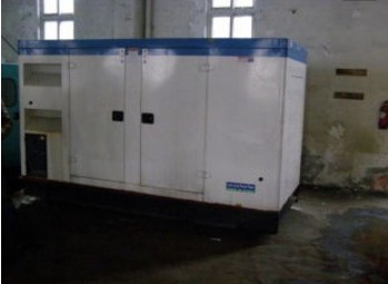 沈阳康明斯150kw大型柴油二手发电机组